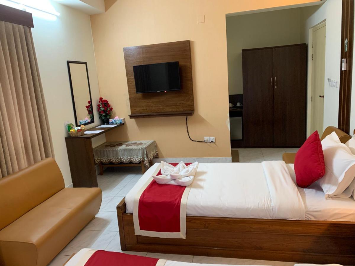 Hotel Grand Circle Inn Dhaka Exteriör bild