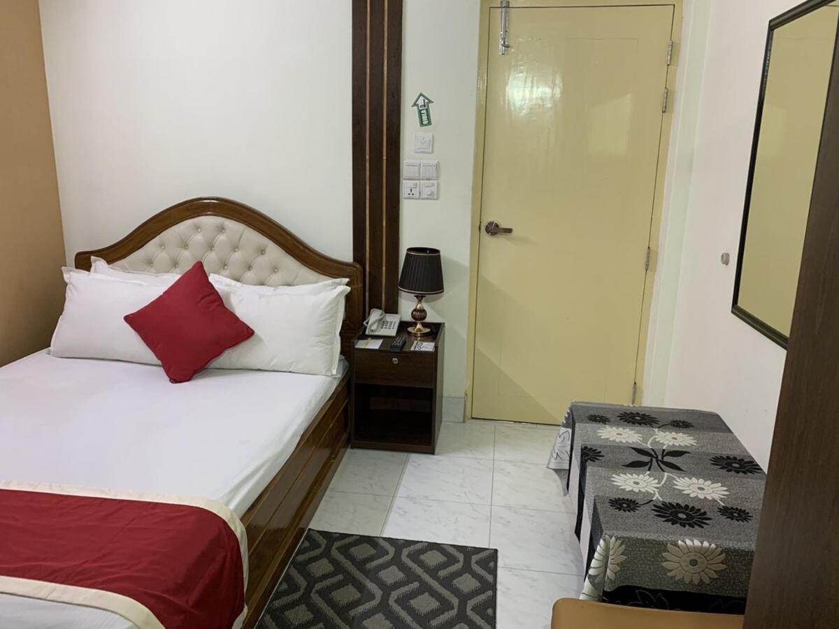 Hotel Grand Circle Inn Dhaka Exteriör bild