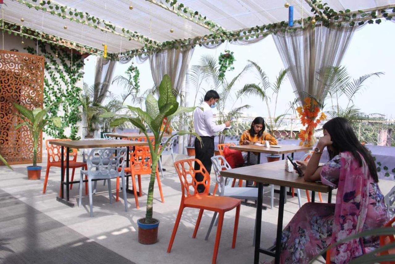 Hotel Grand Circle Inn Dhaka Exteriör bild